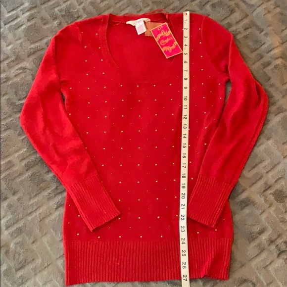 Red Sequined Sweater - Picture 6 of 8